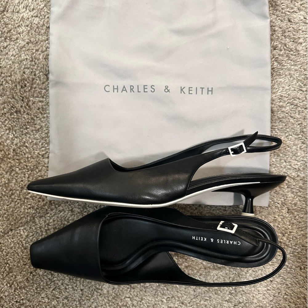 Charles & Kieth sling back kitten heel - Picture 3 of 3